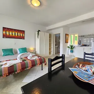 Apartamento Cozy Close To The Beach!, Santa María