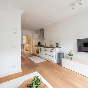 https://riverbridge-suite-historic-center-canal-district.amsterdamhotelsnl.com